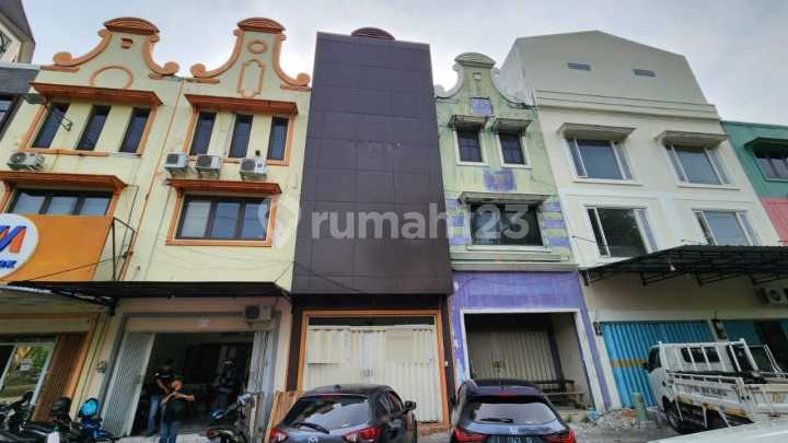 Jual/Sewa Ruko Villa Bukit Mas, Nol Jalan Raya, SHM Onhand Siap KPR, Cocok untuk Usaha dan Investasi Jual/Sewa Ruko Villa Bukit Mas, Nol Jalan Raya, SHM Onhand Siap KPR, Cocok untuk Usaha dan Investasi