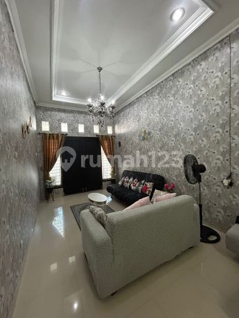 Dijual Cepat Rumah Bagus 2 Lantai di Pondok Jati Sidoarjo [Tts]