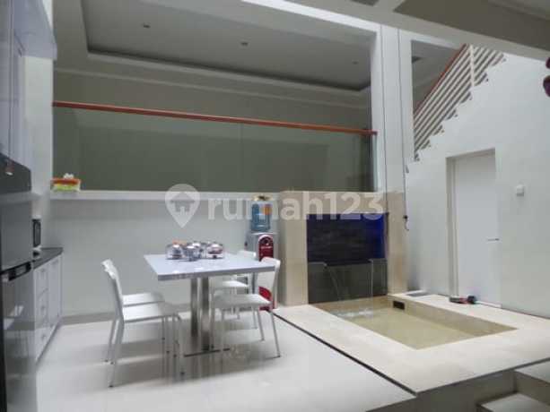 Lokasi di Prime area Kebayoran Village bintaroJaya tangerang selatan