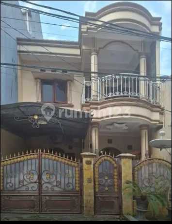 Taman Borobudur Kelapa Dua