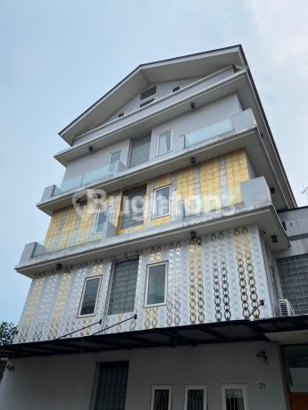 Kos kos Lincoln Drive Dormitory Manhattan Residence Lippo Karawaci Tangerang