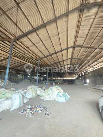 Dijual Cepat Tanah + Gudang  Ada Mess Karyawan di Karang Anyar Kemiri, Tangerang