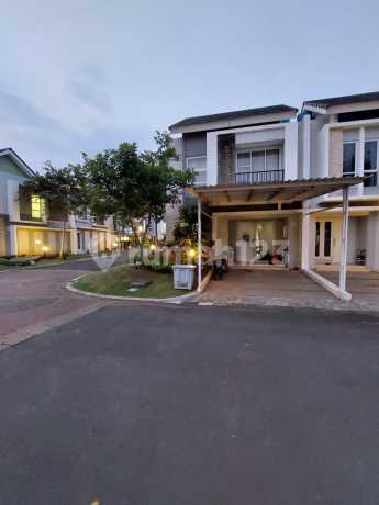 Rumah Bagus 2 Lantai Posisi Hook di Cluster Verdi Summarecon Serpong, Tangerang Rumah Bagus 2 Lantai Posisi Hook di Cluster Verdi Summarecon Serpong, Tangerang