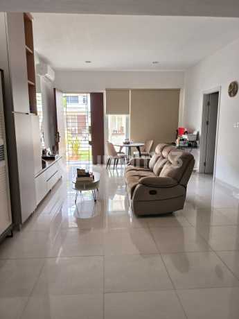 Rumah Riviera Metland Renovasi Full Bangunan Lokasi Strategis