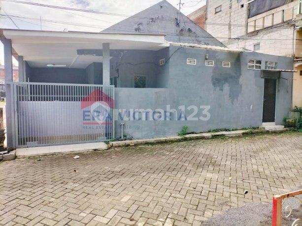 Dijual Rumah di Perumahan Bumi Mondoroko, Dekat Rs, Exit Tol Singosari, Cocok untuk Keluarga Kecil.