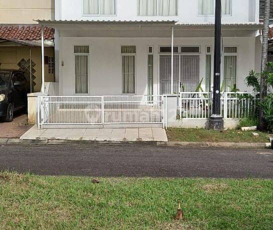 Rumah Cantik Hunian Nyaman 2Lt Strategis Taman Bromo Lippo Karawaci
