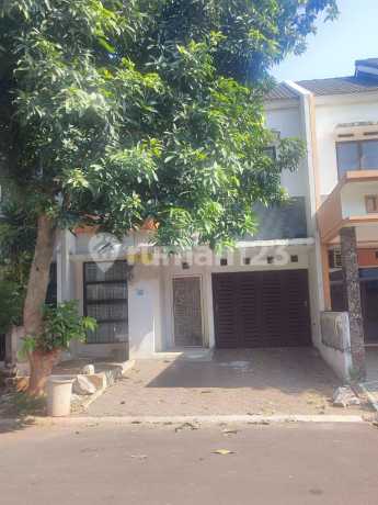 Rumah 2 Lantai Siap Huni di Cluster Madrid Palem Semi Karawaci