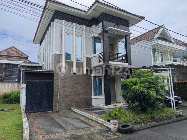 Rumah Besar Hunian Asri Nyaman di Taman Pattaya Dekat Tol & Uph