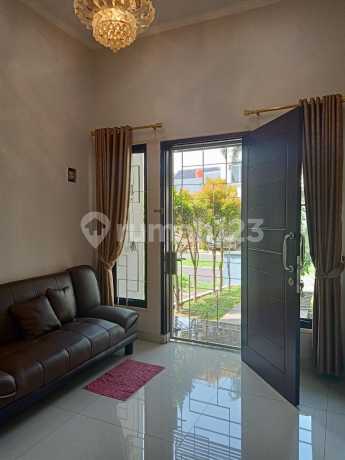 Rumah Bagus 2 Lt Hunian Nyaman di Taman Holandia Lippo Karawaci Rumah Bagus 2 Lt Hunian Nyaman di Taman Holandia Lippo Karawaci