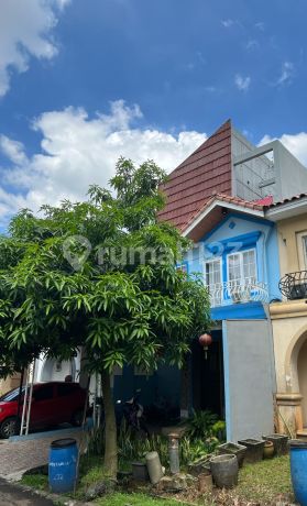 Rumah 3 lantai di Mentawai cluster Taman Singosari Lippo Karawaci