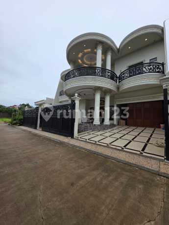 Fully.furnished yang Super Mewah Dilokasi Strategis Depok Rumah Fully.furnished yang Super Mewah Dilokasi Strategis Depok Rumah