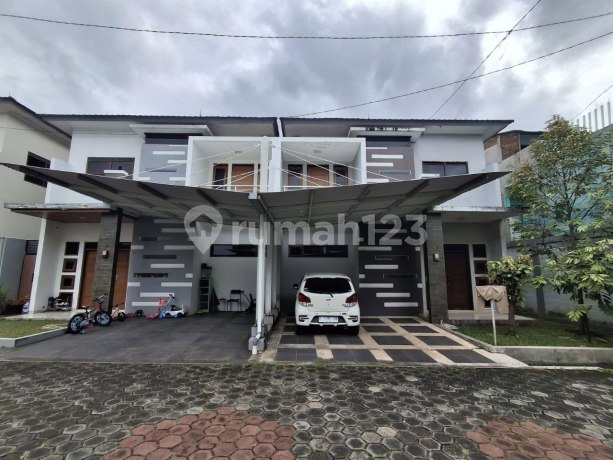 Rumah Siap Huni 2 Lantai Jl Pesantren Cimahi Dekat Tol Pasteur
