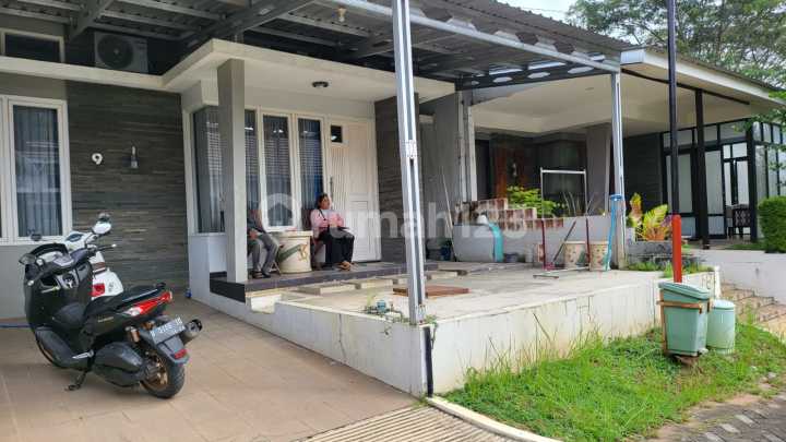 Rumah Dalam Lingkungan Elite Banyumanik Semarang Selatan Rumah Dalam Lingkungan Elite Banyumanik Semarang Selatan