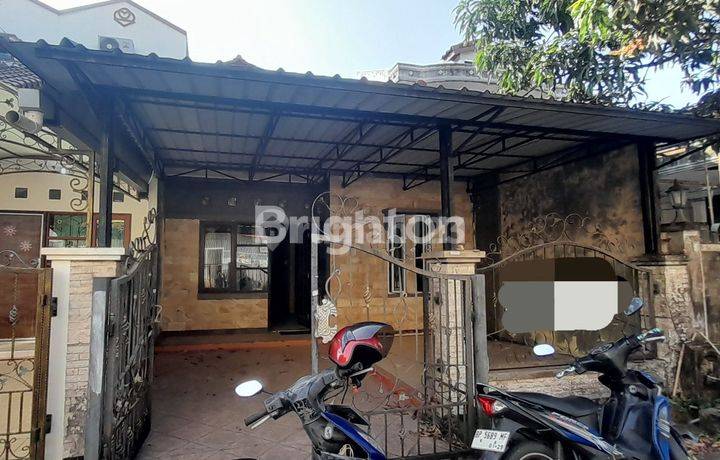 Rumah Strategis Di Pusat Kota - PERUMAHAN TAMAN KOTA MAS - BATAM (2 Lantai)
