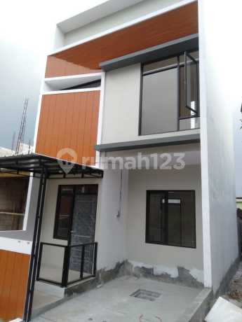 Dijual Rumah Minimalis di Komplek Green Valley Residence Cluster Ivolia, Jatihandap - Bandung