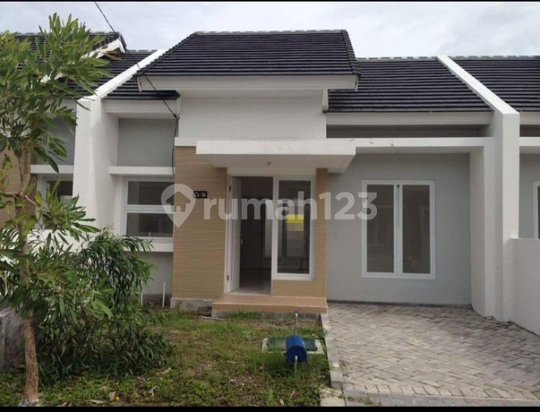 Rumah Under 500Jt Siap Huni di Swp Residence Menganti Rumah Bagus HGB di Perumahan Swp Residence, Jl. Raya Kepatihan, Kepatihan, Menganti, Gresik, Jawa Timur, Indonesia, 61174, Menganti Rumah Under 500Jt Siap Huni di Swp Residence Menganti Rumah Bagus HGB di Perumahan Swp Residence, Jl. Raya Kepatihan, Kepatihan, Menganti, Gresik, Jawa Timur, Indonesia, 61174, Menganti