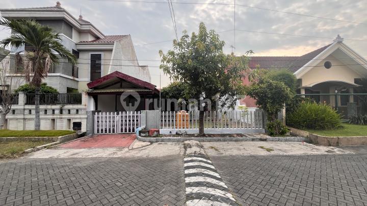 Rumah Besar Halaman Luas + Perabot Klasik di Gayung Kebonsari Wiyung Rumah Bagus SHM di Perumahan Gayung Kebonsari Injoko, Jl. Gayung Kebonsari Xii, Ketintang, Gayungan, Kota Surabaya, Jawa Timur, Indonesia, 60231, Wiyung