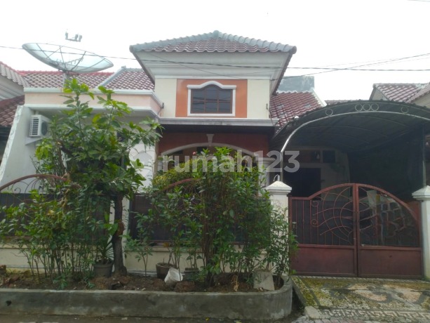 Rumah Semi Furnish Baru Renov di Wiguna Rumah Bagus SHM di Wiguna Timur Regency, Jl. Taman Wiguna Timur Rw.ix, Gunung Anyar Tambak, Gunung Anyar, Kota Surabaya, Jawa Timur, Indonesia, 60294, Gununganyar