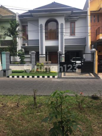 Rumah Full Furnish di Babatan Pratama Wiyung Rumah Bagus SHM di Jl. Babatan Pratama Xxiv Blok Jj No.32, Babatan, Wiyung, Kota Surabaya, Jawa Timur, Indonesia, 60227, Wiyung