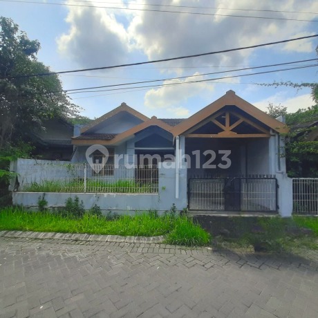Rumah Siap Huni di Taman Siwalan Indah Menganti Rumah Bagus SHM di Taman Siwalan Indah Residence Block S No. 2, Hendrosari, Menganti, Gresik, Jawa Timur, Indonesia, 61174, Menganti Rumah Siap Huni di Taman Siwalan Indah Menganti Rumah Bagus SHM di Taman Siwalan Indah Residence Block S No. 2, Hendrosari, Menganti, Gresik, Jawa Timur, Indonesia, 61174, Menganti