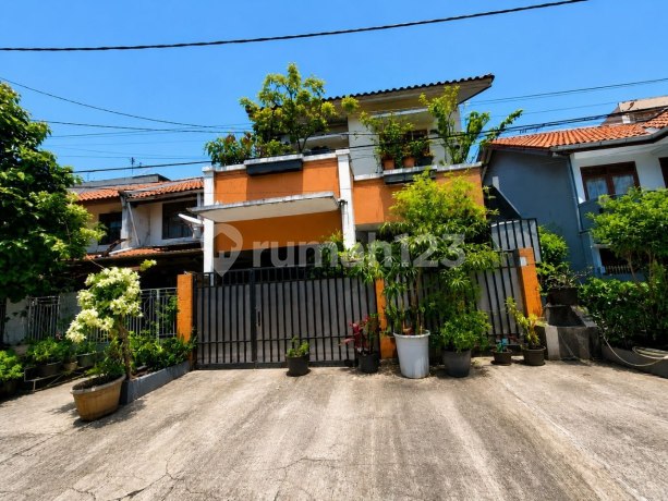 Dijual Cepat Rumah di Bumi Malaka Asri Duren Sawit, Jakarta Timur Dijual Cepat Rumah di Bumi Malaka Asri Duren Sawit, Jakarta Timur