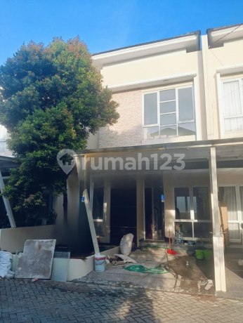 Bu! Rumah 2 Lantai Green Bintaro Indah - Harga 1,9 M di Bawah Pasaran