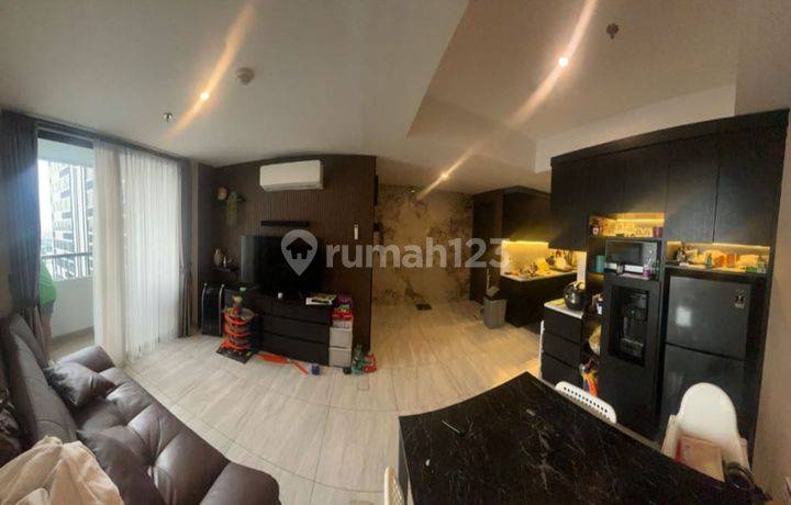 Apartemen Collins Boulevard Full Interior Premium - Living Room, Master Bedroom, Dan Kitchen Set Sudah Tertata Rapi Dan Estetik