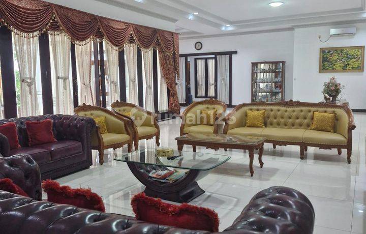 Rumah Mewah Lokasi Asri Tenang Cluster Terdepan di BSD