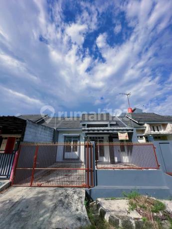 Dijual Rumah Siap Huni di Perumahan Bekasi Timur Regency Dijual Rumah Siap Huni di Perumahan Bekasi Timur Regency