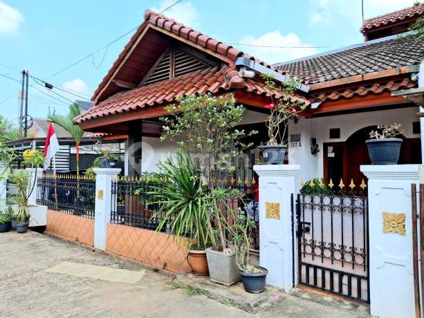 Rumah 1,5 Lantai SHM di Komplek Tni Al Jatibening, Bekasi Rumah 1,5 Lantai SHM di Komplek Tni Al Jatibening, Bekasi
