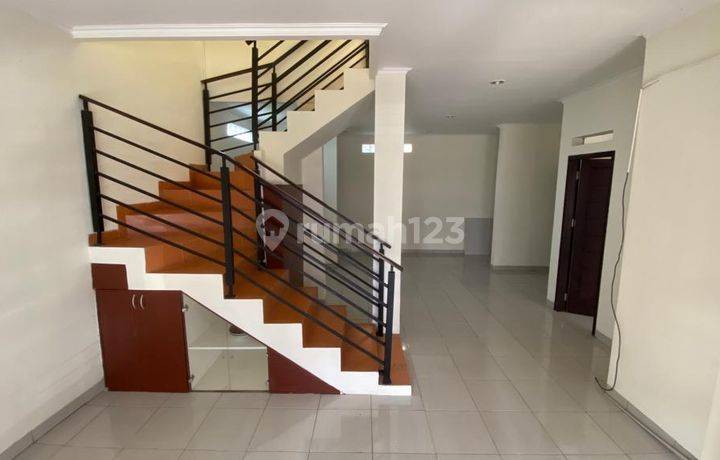 Dijual Rumah Gallery Kawaluyaan, Buah Batu Kota Bandung