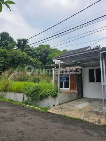 Rumah Cantik Graha Grande Bogor Siap Huni