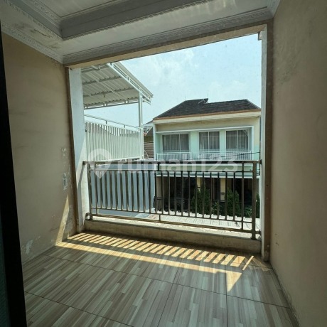 For Sale Fast 2-Storey House, Villa Grand Tomang Periuk Tangerang