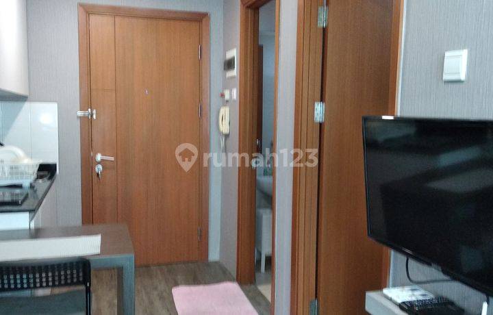 Apartement Woodland Park Residence 2 BR Furnished Bagus Jakarta Selatan