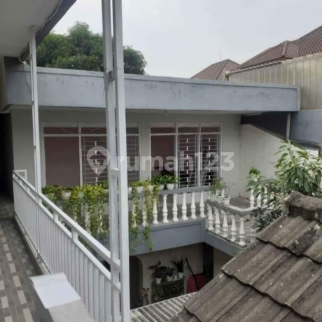 Rumah Hitung Tanah sekitar Mulyosari murah cocok untuk investasi Rumah Hitung Tanah sekitar Mulyosari murah cocok untuk investasi