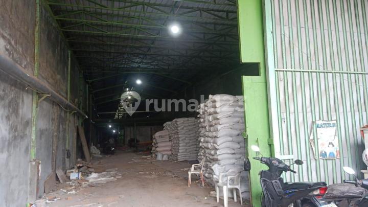 Gudang Nambangan Nol Jalan 