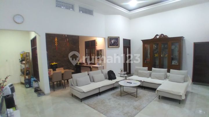 Dijual Rumah Cantik Furnished Di Kemang Pratama 2 , Kota Bekasi