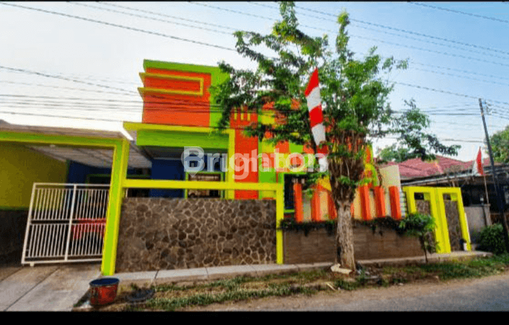 RUMAH BARU ADA TAMAN DI BELAKANG DI SRONDOL ASRI BANYUMANIK