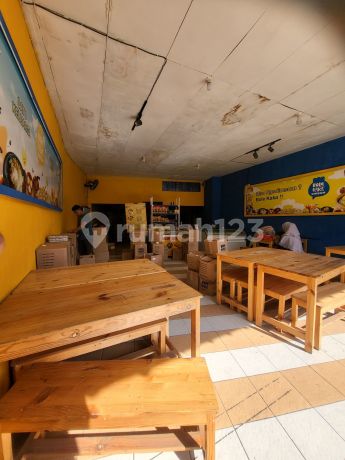 Dijual Ruang Usaha 1,5 Lantai Bagus Luas 140 M² Harga Murah Di Mainroad Salendro Lokasi Strategis Dan Ramai Cocok Dijadikan Tempat Usaha, Hanya 6 Menit Menuju Mall Tsm. Turangga Bandung