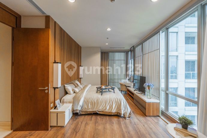 Dijual Apartemen Private Lift 3+1 BR Baru Super Premium di Jakarta Selatan