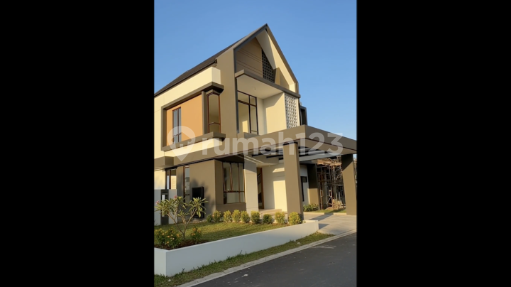 Rumah Luas Mewah 5KT di Batam Dekat Pelabuhan dan Bandara Rumah Luas Mewah 5KT di Batam Dekat Pelabuhan dan Bandara