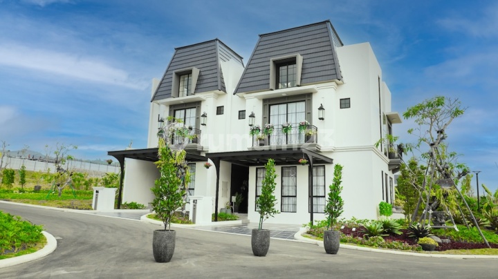 For Sale Luxury 2-Storey House with 4 Bedrooms in Premium Area Bogor