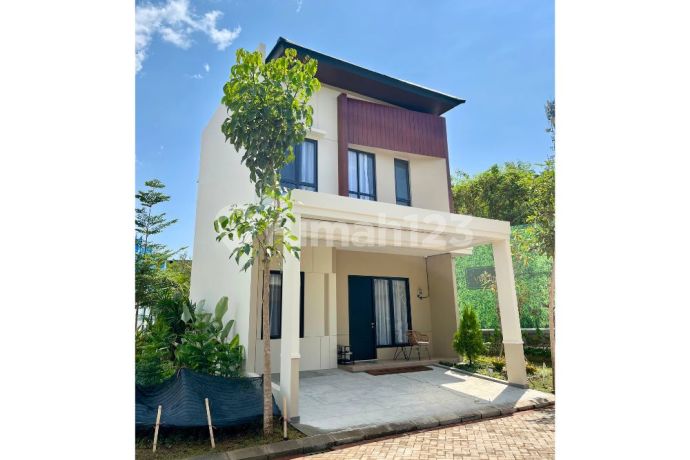 For Sale New 2-Story House Near Sultan Hasanuddin Airport Makassar