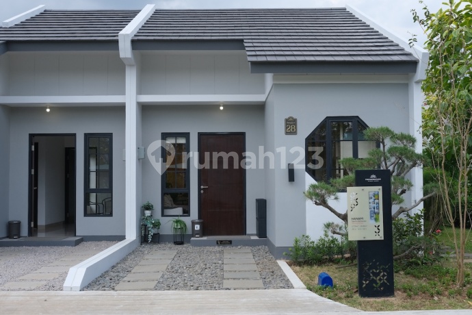 Jual Rumah Bagus Modern Minimalis di Podomoro Park Punya 2 Kamar Tidur Jual Rumah Bagus Modern Minimalis di Podomoro Park Punya 2 Kamar Tidur