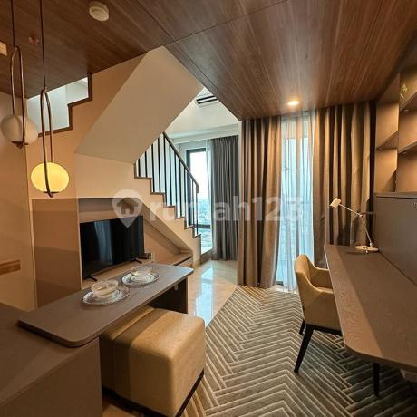 Boutique Penthouse Mewah dan Stylish di Jaksel, Dekat Mall Dan Toll