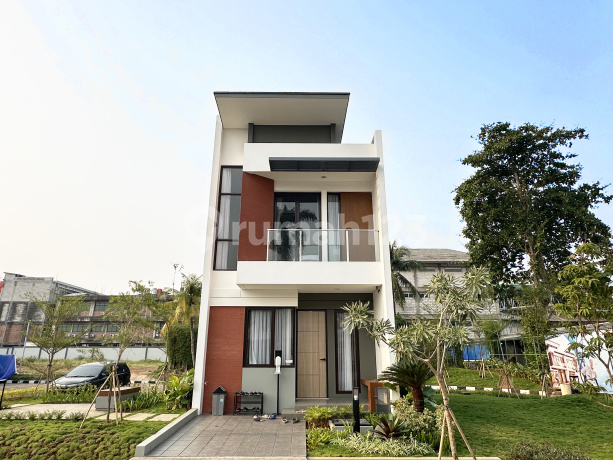 Rumah Baru Siap Huni Full Furnished 2 Lantai di Tangerang Dekat Alam Sutera Rumah Baru Siap Huni Full Furnished 2 Lantai di Tangerang Dekat Alam Sutera