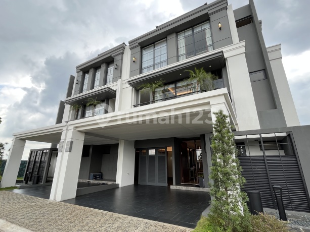 Dijual Rumah Baru Mewah dan Luas Punya Lift di Cluster Terbaru BSD City 3 Lantai 5 KT Dijual Rumah Baru Mewah dan Luas Punya Lift di Cluster Terbaru BSD City 3 Lantai 5 KT