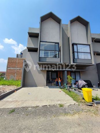 Jual Rumah Baru Gaya Scandinavia di Jl. Palgenep Margahayu Kabupaten Bandung Jual Rumah Baru Gaya Scandinavia di Jl. Palgenep Margahayu Kabupaten Bandung