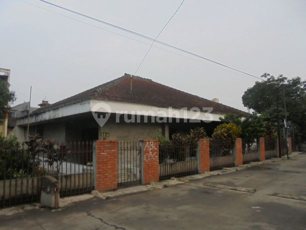 Rumah Luas di Komplek Sukamenak Indah Dekat Mainroad Kopo Rumah Luas di Komplek Sukamenak Indah Dekat Mainroad Kopo