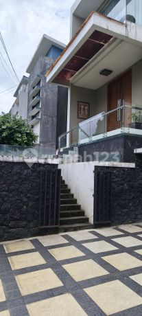Dijual Rumah Bagus Siap Huni.di Taman Mekar Utama